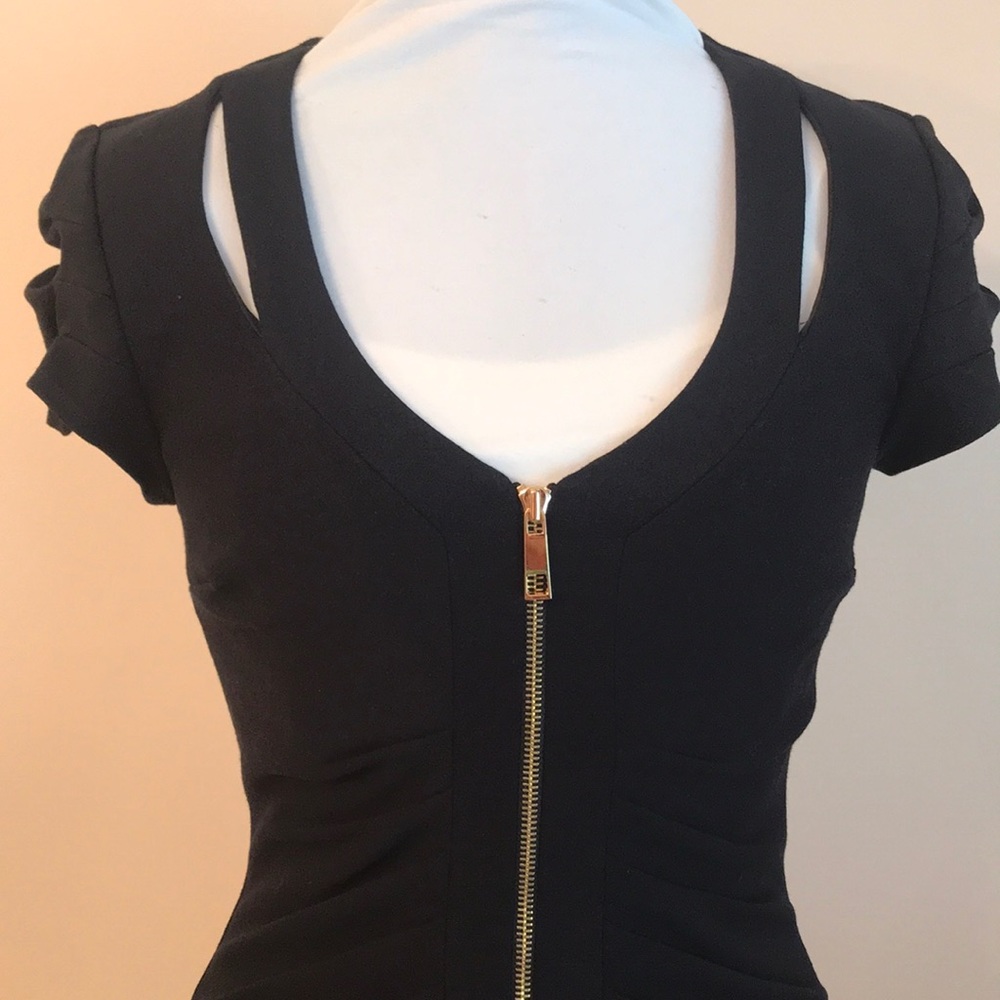 Cache Dress - Picture 2 of 6